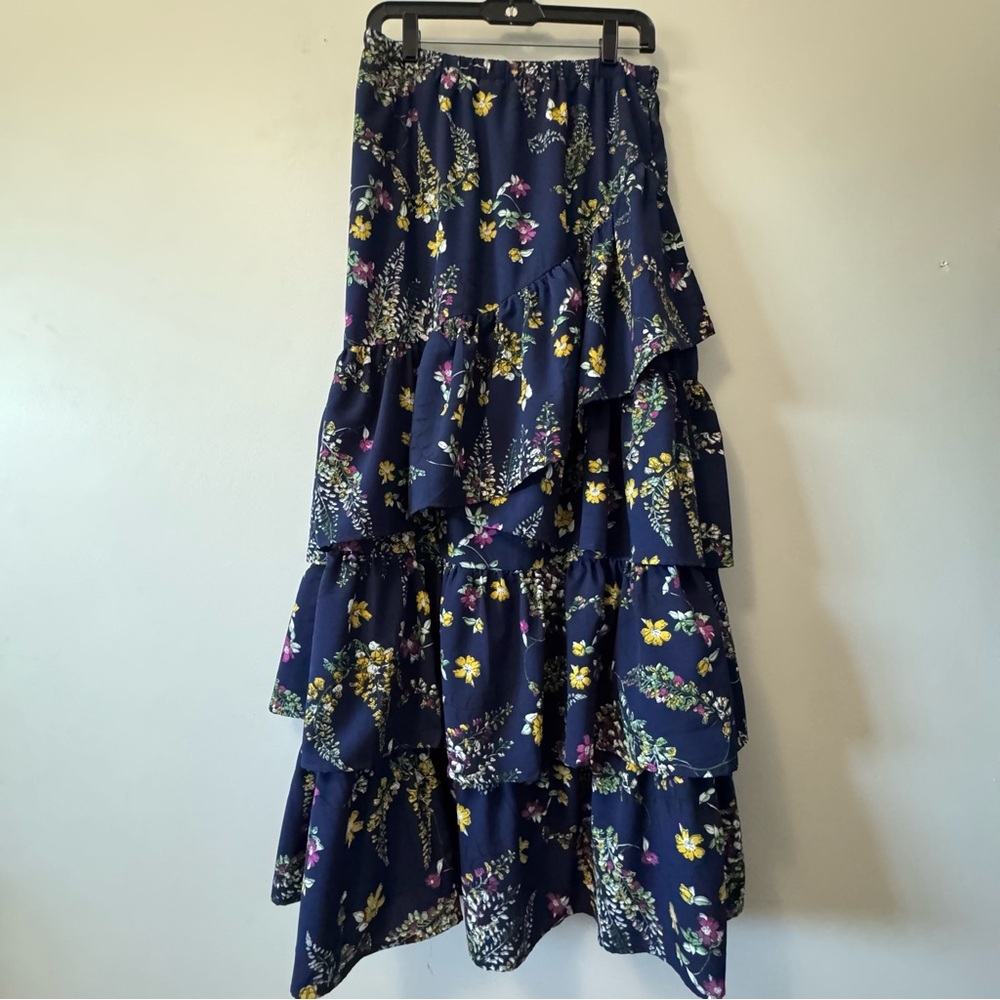 Anthopologie x Luna Moon Floral Tiered Maxi Skirt in Navy Boho Medium